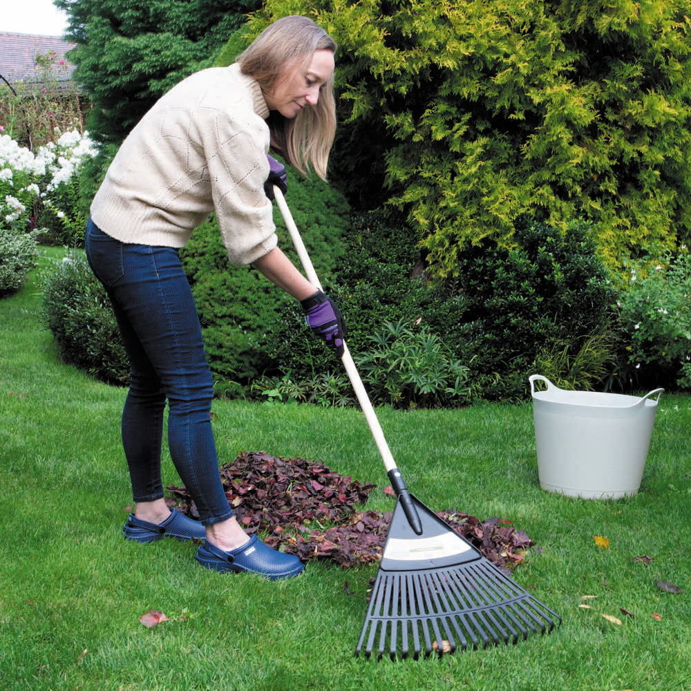 Large Eco-Friendly Leaf Rake | Recycled Garden Rake