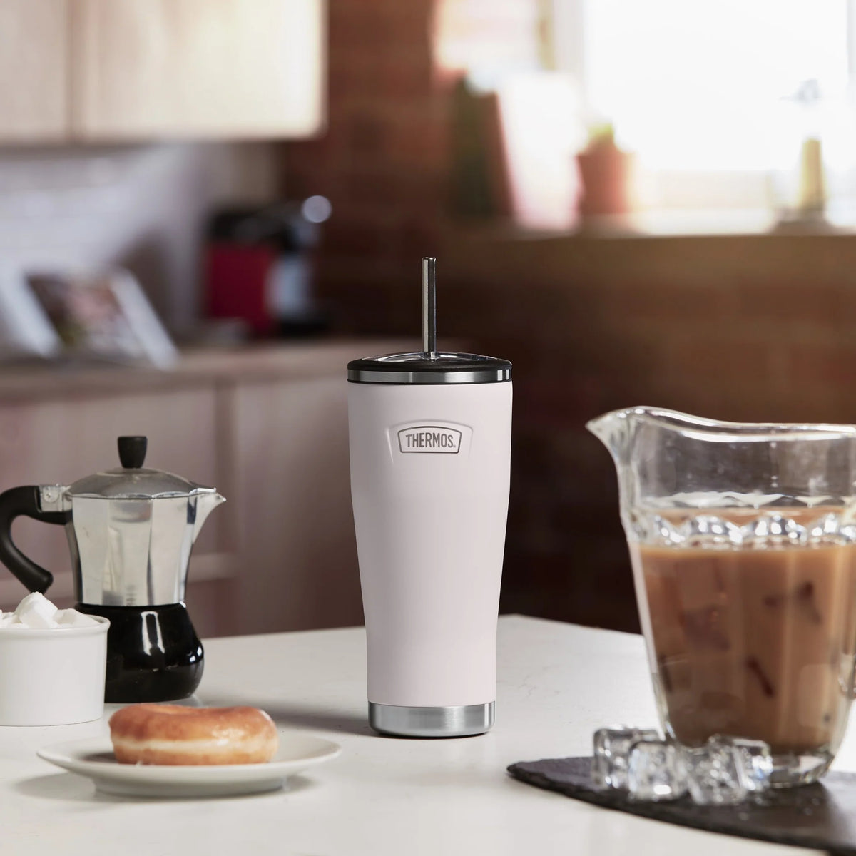 Icon Straw Cold Cup Tumbler – 710ml Vacuum Insulated Stainless Steel